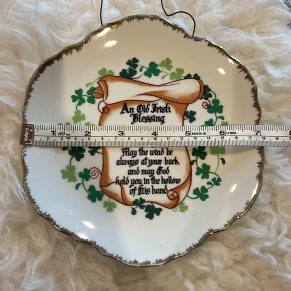 Vintage Irish Blessing Hanging Plate "May the road rise up to meet you..." - Picture 3 of 4